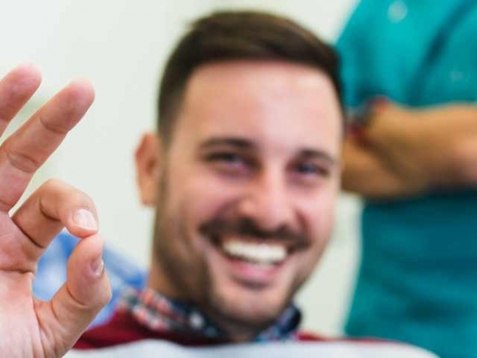 Local Map Dentists Search Online- Embracing an Eco-Friendly Dental Routine for a Greener Smile